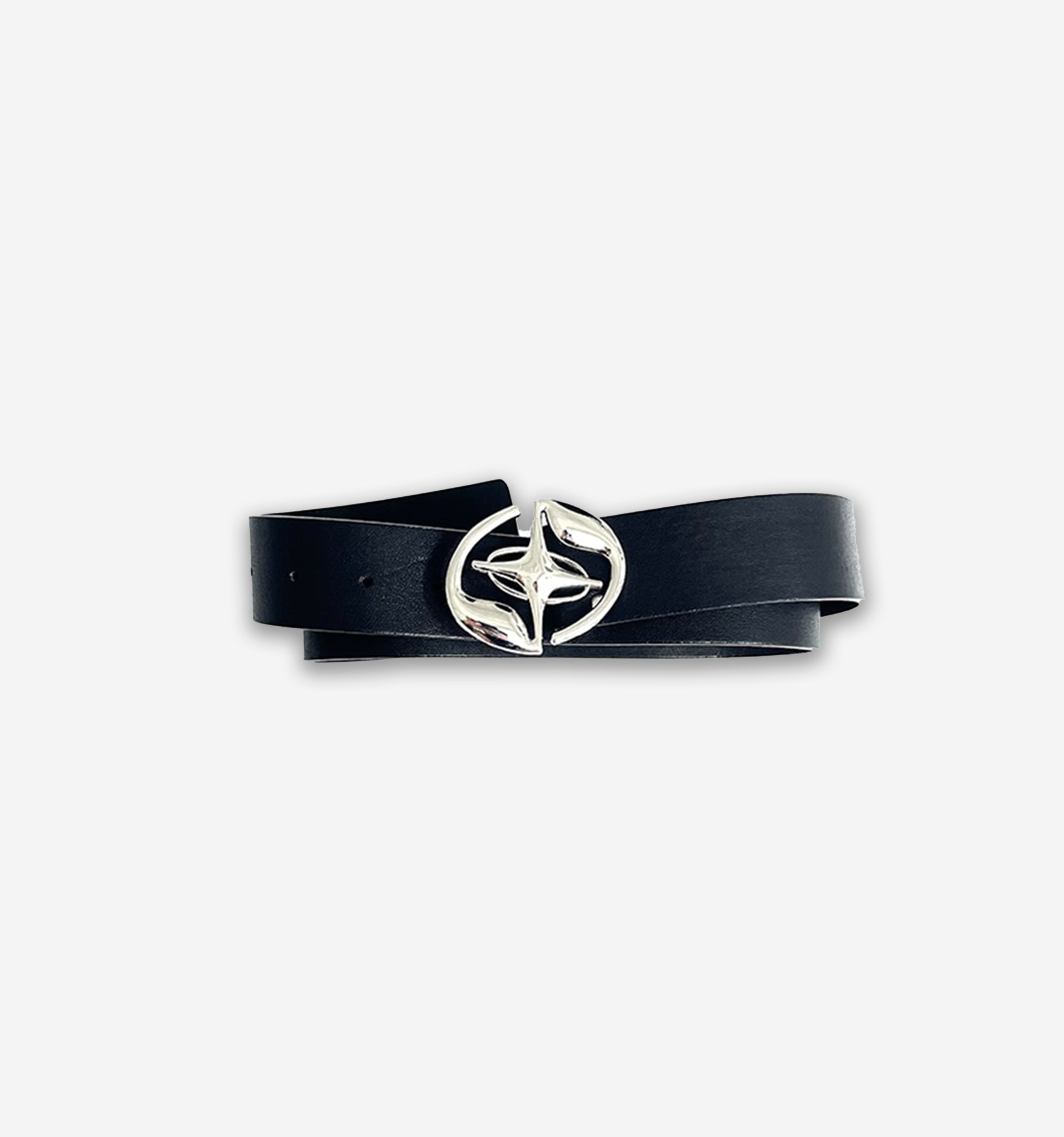 South Star Belt by 2KWRLD featuring a stylish design with adjustable strap and metal buckle for a modern look.