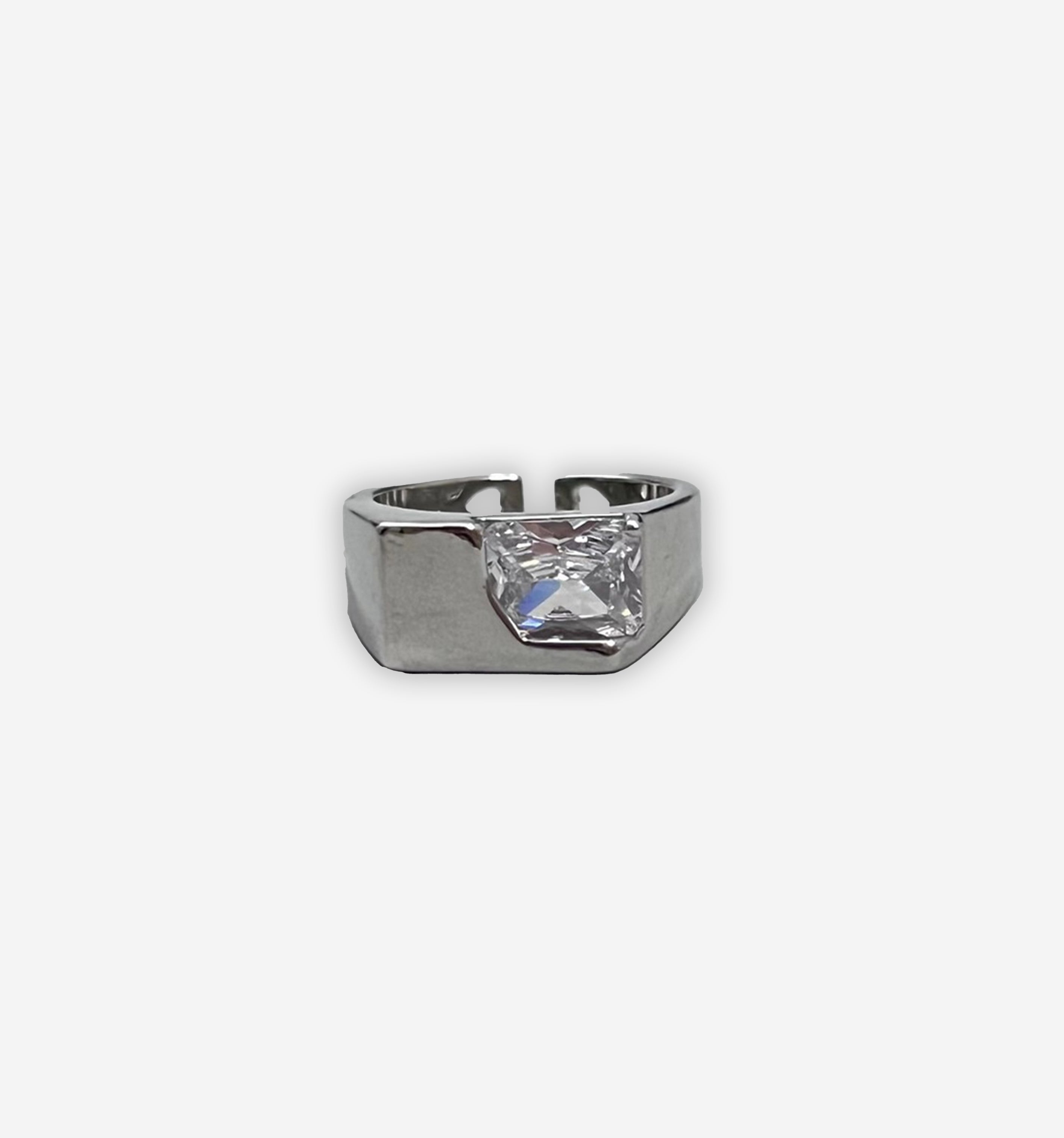 2KWRLD™ Signet Ring - 2K WRLD