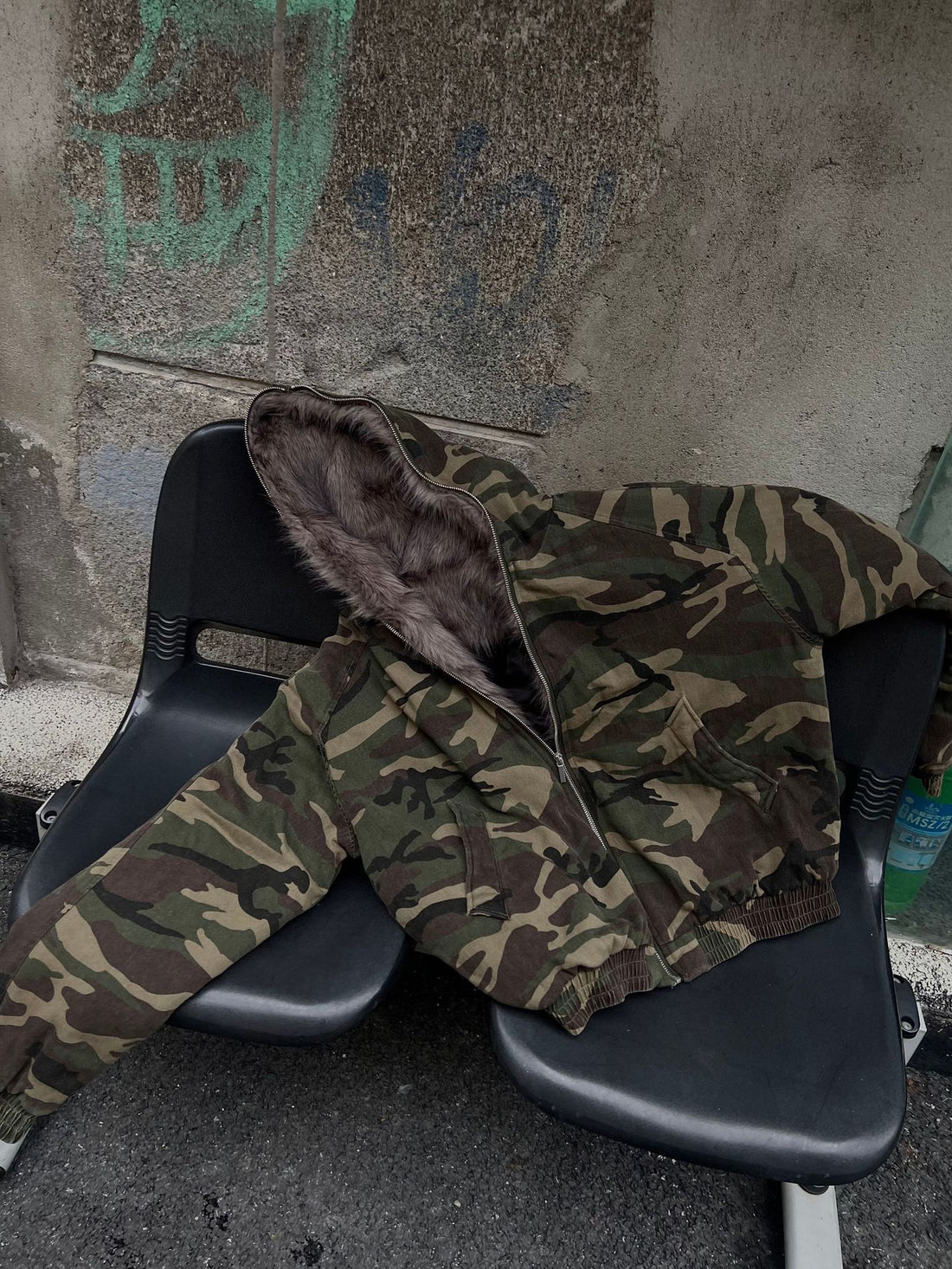 Cropped Tundra Camo Jacket