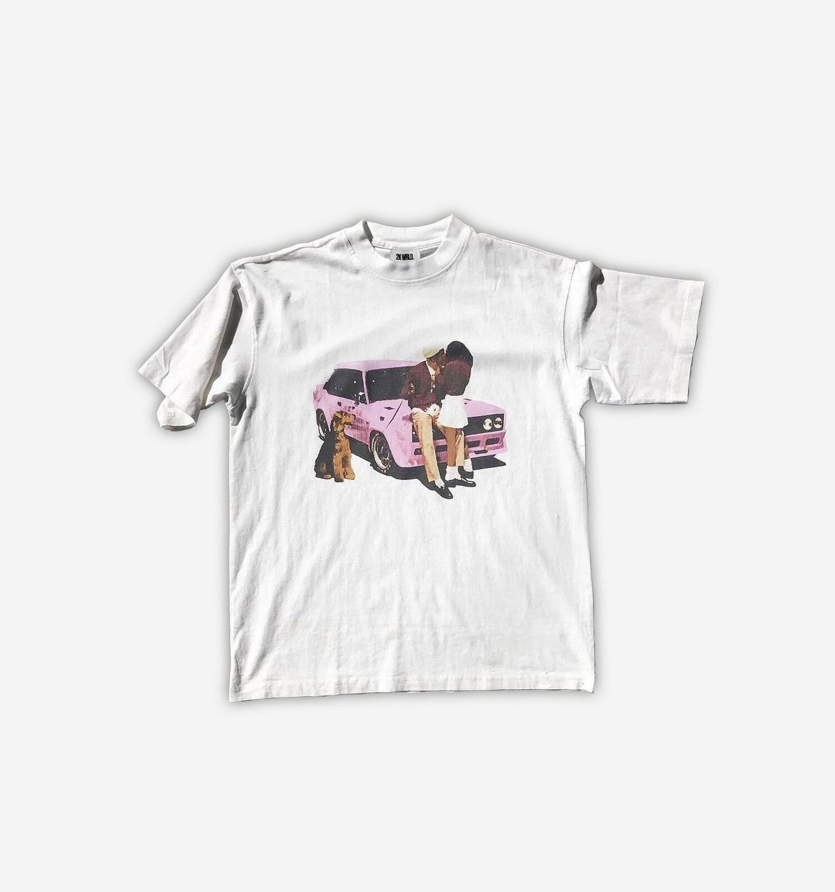 Vintage car graphic T-shirt by 2KWRLD featuring classic car design on soft fabric for a casual, retro look.