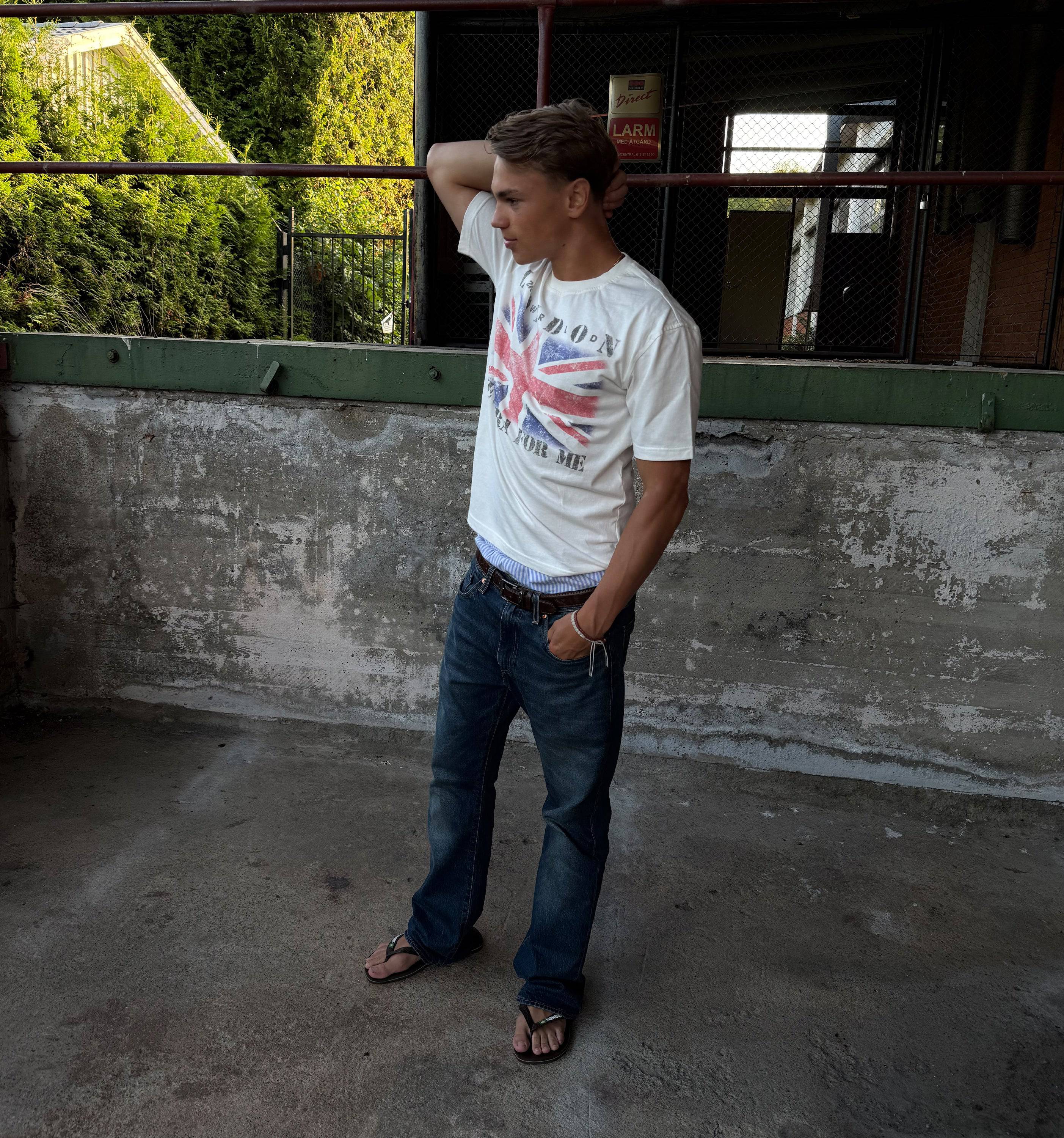 Light blue Union Jack T-shirt by 2KWRLD, featuring bold flag design on soft cotton fabric.